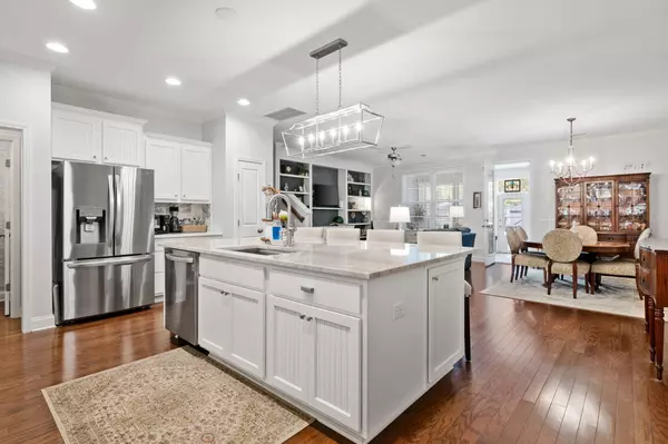 Mount Pleasant, SC 29466,2041 Kings Gate Ln