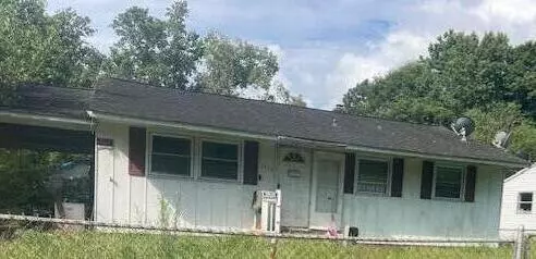 2438 Falcon Rd, Charleston, SC 29406