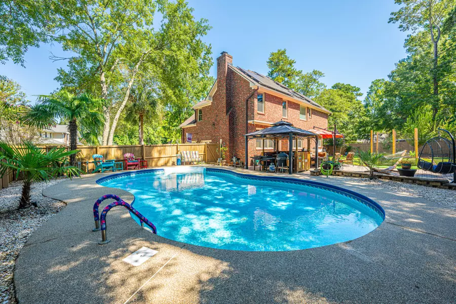 116 Mendenhall St, Summerville, SC 29483