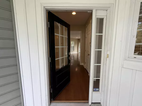 Charleston, SC 29414,1572 Pixley St