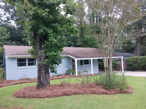 5812 Hume Ave,  Hanahan,  SC 29410