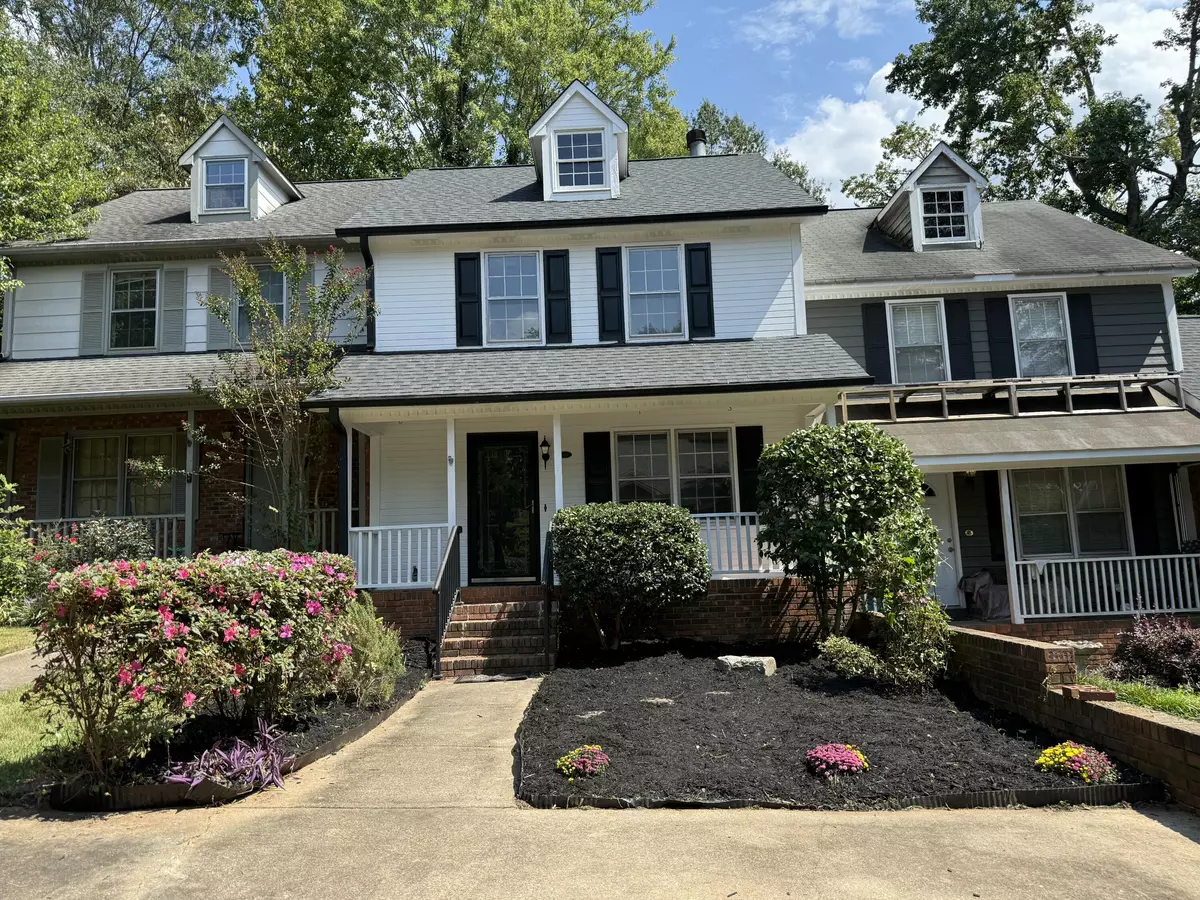 Spartanburg, SC 29302,106 Dutch Elm Ct