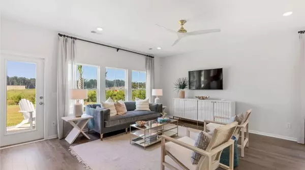 Summerville, SC 29485,104 Slipper Shell St