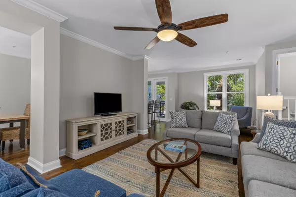 Charleston, SC 29492,200 River Landing Dr #C102