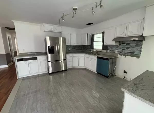 North Charleston, SC 29420,3308 Londonderry Rd