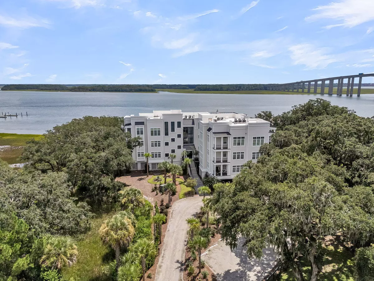 Charleston, SC 29492,108 Fairbanks Oak Aly #402