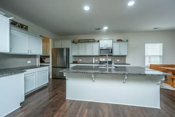 Summerville, SC 29486,210 Wood Thrush Way