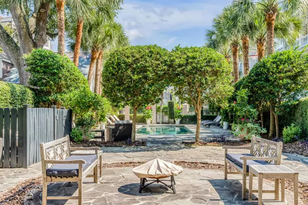 Charleston, SC 29401,2 Water St