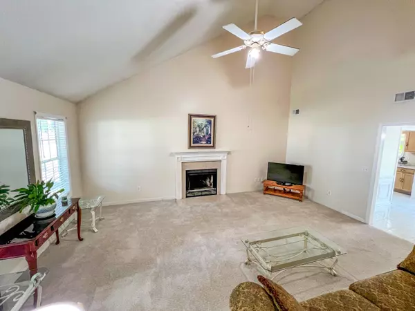 North Charleston, SC 29418,8250 Longridge Rd