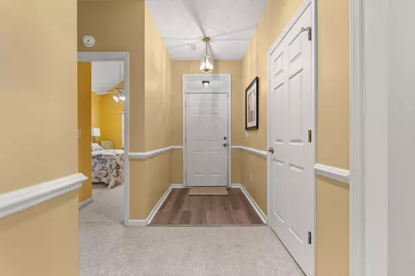 North Charleston, SC 29406,2472 Deer Ridge Ln #E1