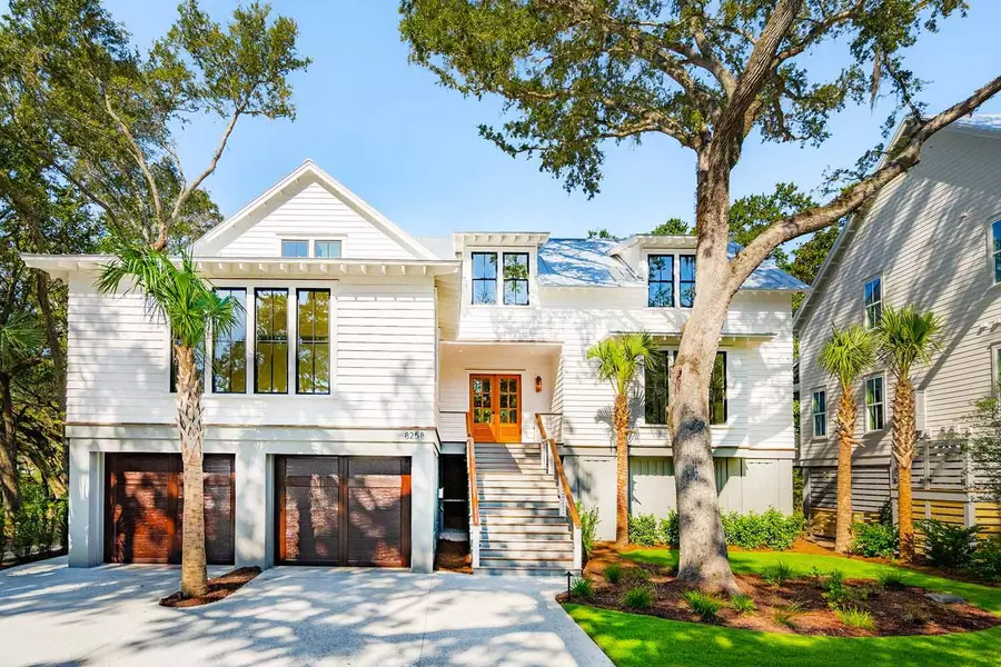 8258 Jack Island Dr, Johns Island, SC 29455