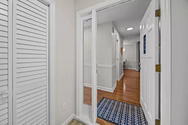 Charleston, SC 29412,777 Lake Frances Dr
