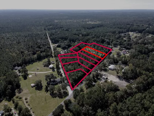 Moncks Corner, SC 29461,1 Hard Pinch Rd