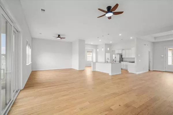 Huger, SC 29450,308 Cypress Branch Rd