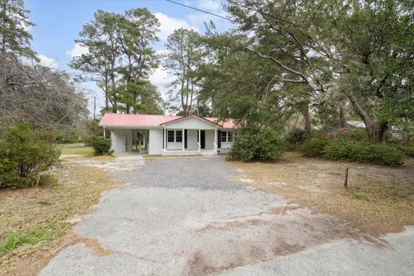 Walterboro, SC 29488,201 Hayden St