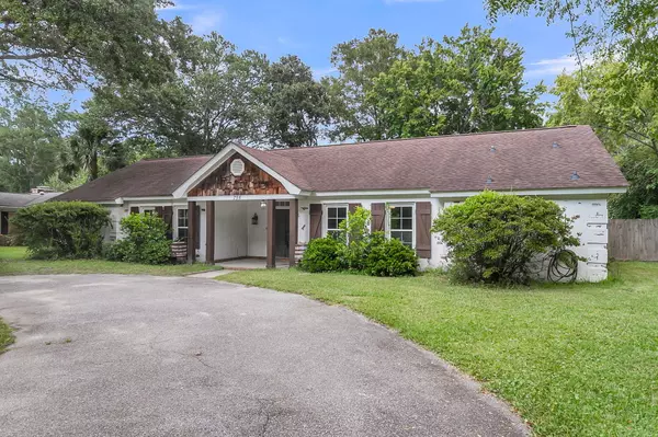 Mount Pleasant, SC 29464,756 Wakendaw Blvd