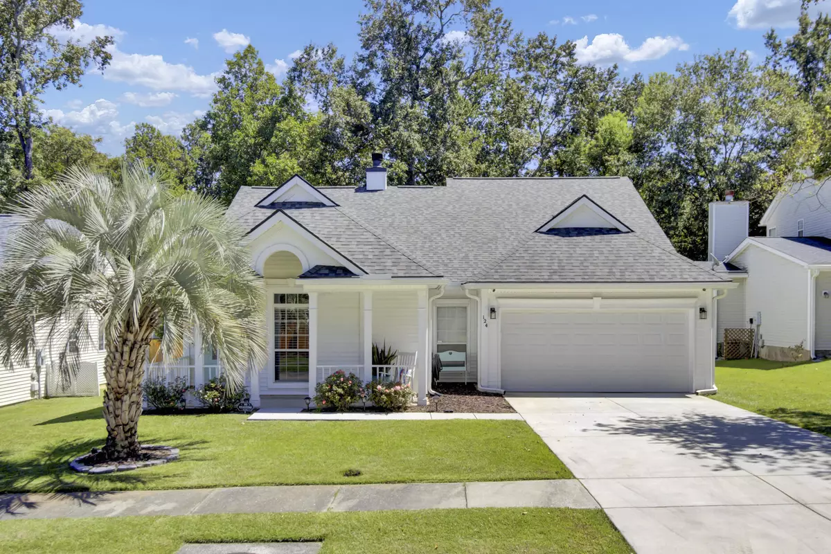 Goose Creek, SC 29445,124 Fairbury Dr