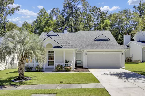 124 Fairbury Dr, Goose Creek, SC 29445