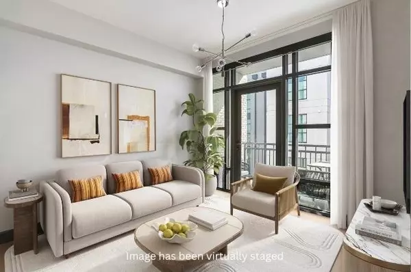 Charleston, SC 29401,5 Gadsdenboro St #416