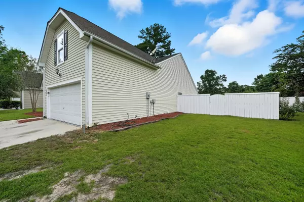 Summerville, SC 29485,9049 Pickett Fence Ln