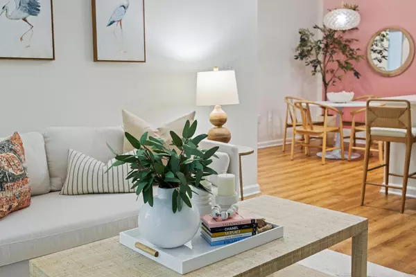 Daniel Island, SC 29492,400 Bucksley Ln #307