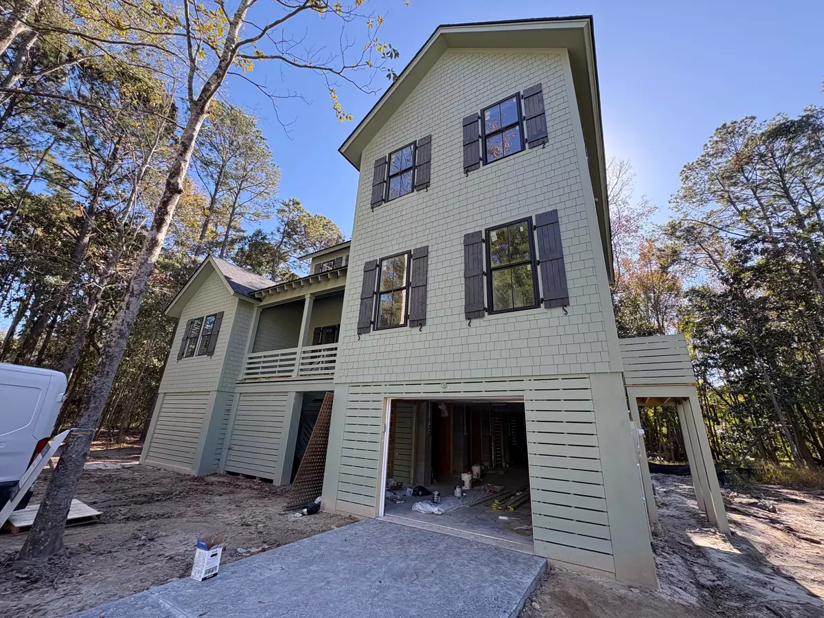 Johns Island, SC 29455,1632 John Fenwick Ln