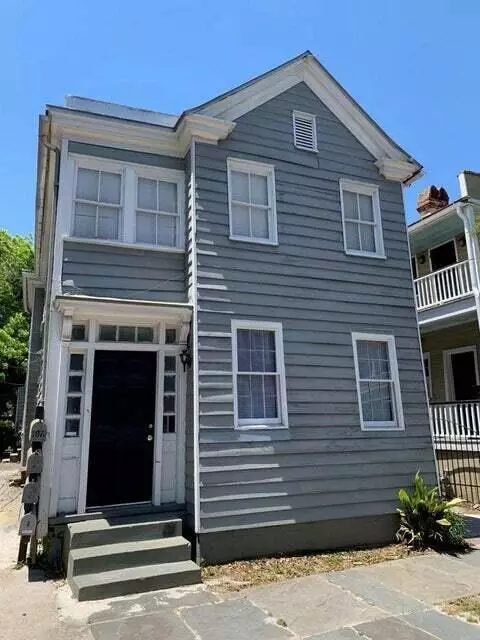 Charleston, SC 29403,107 Smith St #D