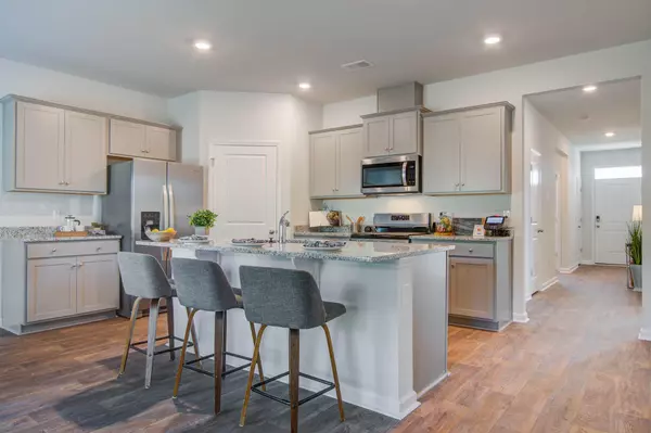 Summerville, SC 29486,340 Willow Run Dr