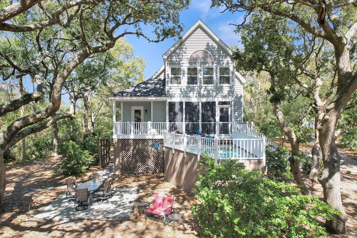 Isle Of Palms, SC 29451,5 Abalone Aly
