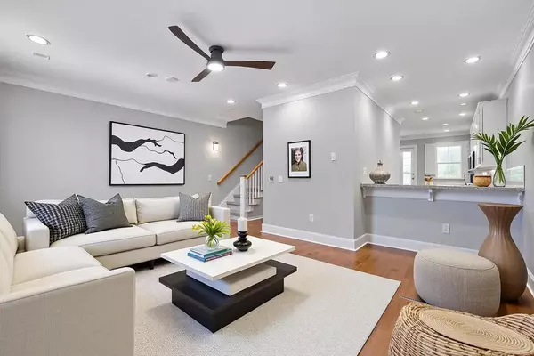 Mount Pleasant, SC 29464,656 Coleman Blvd #402