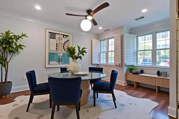 Mount Pleasant, SC 29464,656 Coleman Blvd #402
