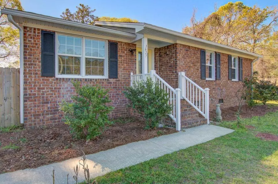 Mount Pleasant, SC 29466,3627 Marginal Rd