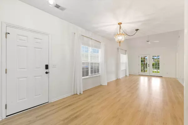 Charleston, SC 29412,35 Rivers Point Row #A