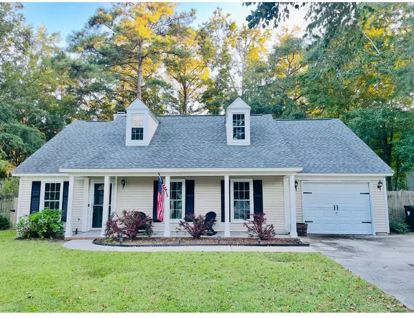 102 Welwyn Rd, Summerville, SC 29485