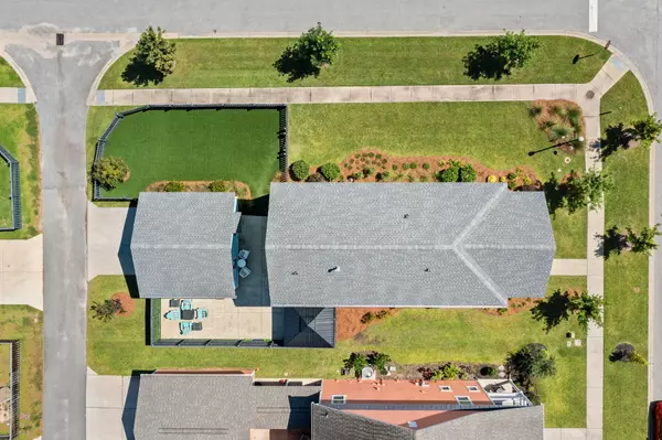 Summerville, SC 29486,640 Van Buren Dr