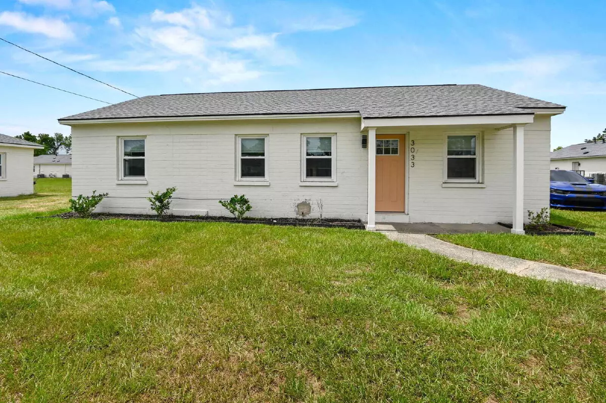 North Charleston, SC 29405,3033 Azalea Dr
