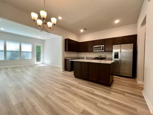 Charleston, SC 29414,4008 Flatiron Dr