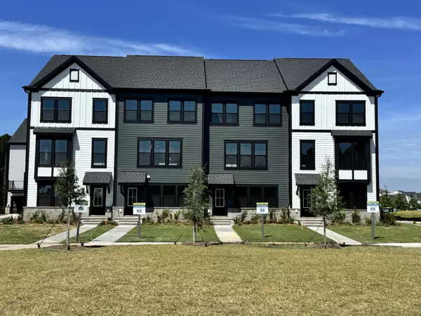 242 Somerset Acres Dr, Summerville, SC 29486