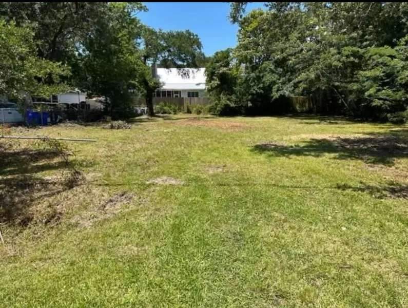 2182 Gulf Drive, Mount Pleasant, SC 29466