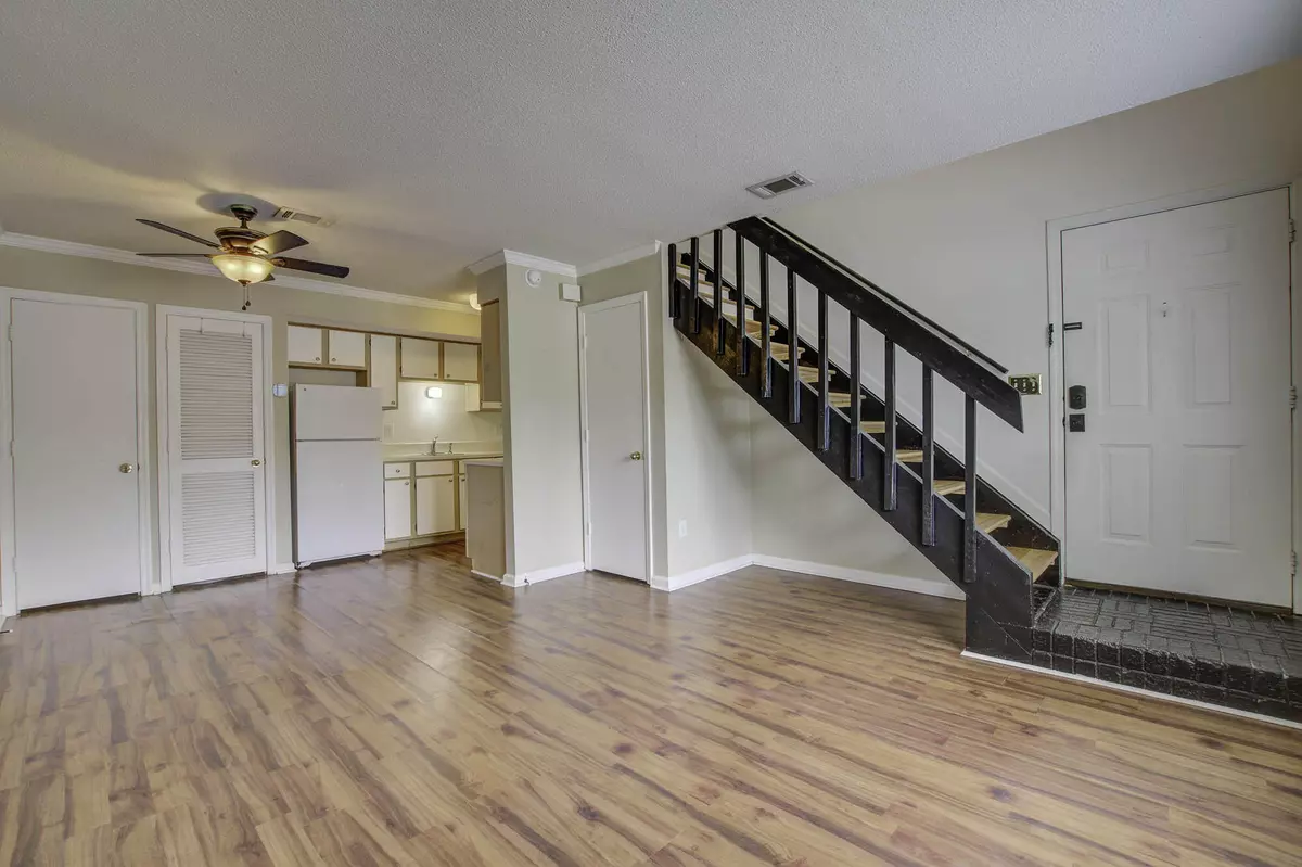 Charleston, SC 29414,2494 Etiwan Ave #F7