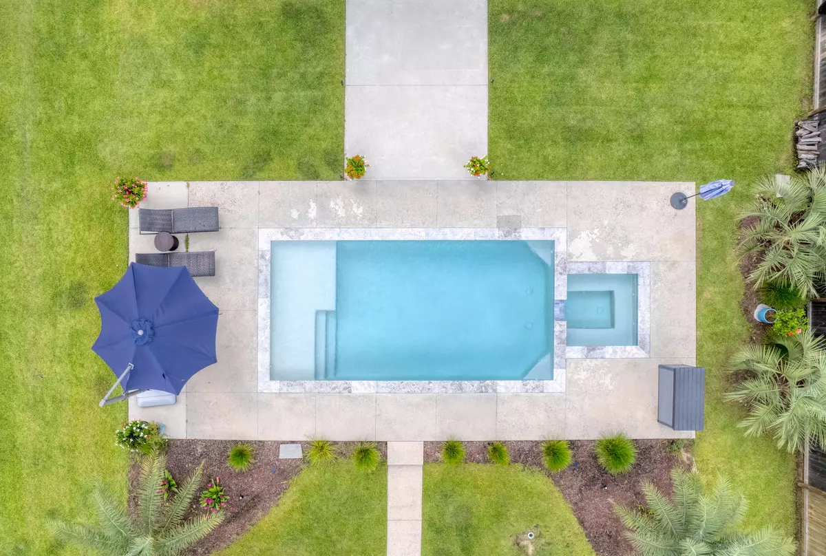 Huger, SC 29450,103 Box Girder Rd