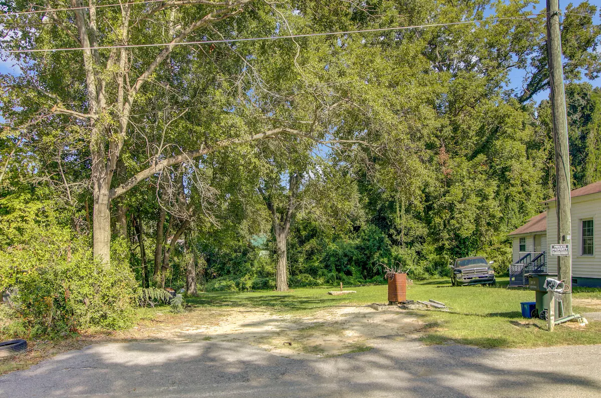 Orangeburg, SC 29115,475 Scott St