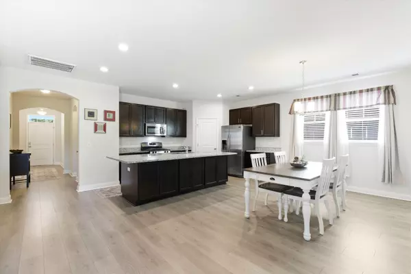 Summerville, SC 29485,766 Mason St