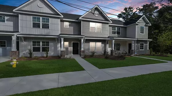 214 Garbon Dr, Summerville, SC 29485