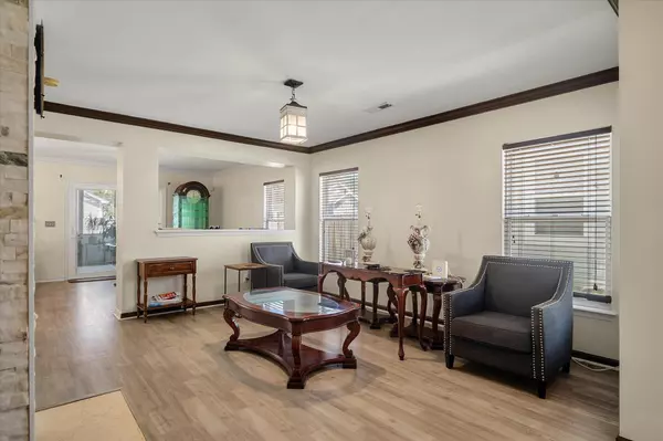 North Charleston, SC 29420,4956 Bishop Green Ln