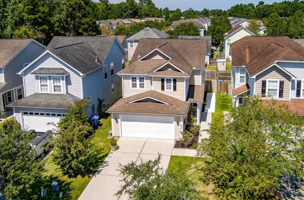 4956 Bishop Green Ln, North Charleston, SC 29420