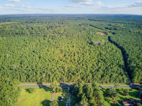 00 Summers Dr #4, Ridgeville, SC 29472