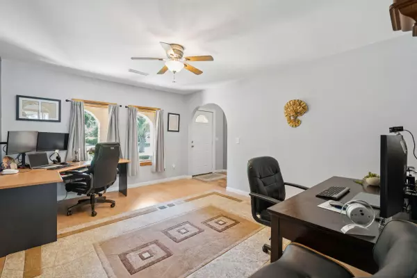 North Charleston, SC 29406,8211 Greenridge Rd