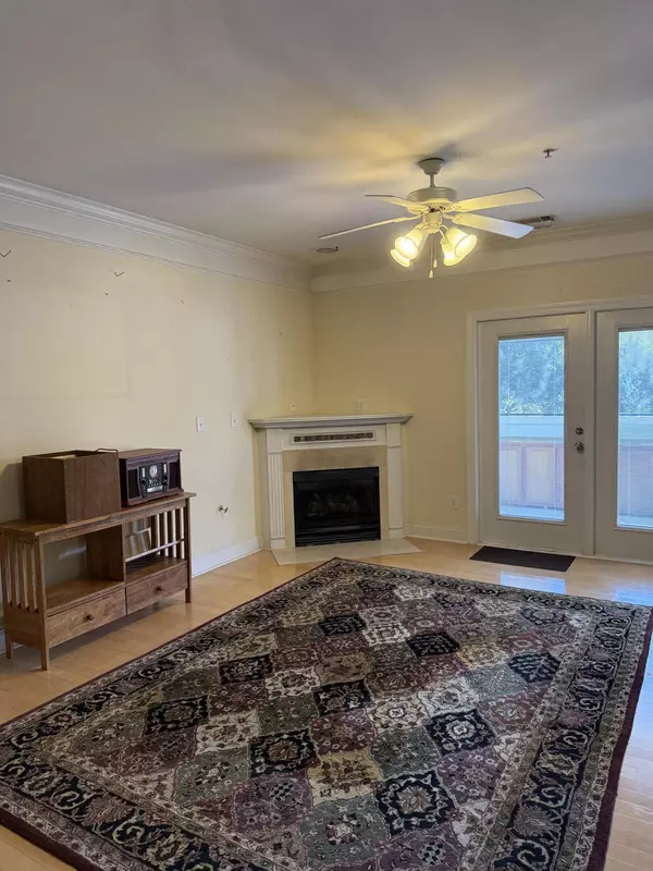 Charleston, SC 29412,1025 Riverland Woods Pl #423