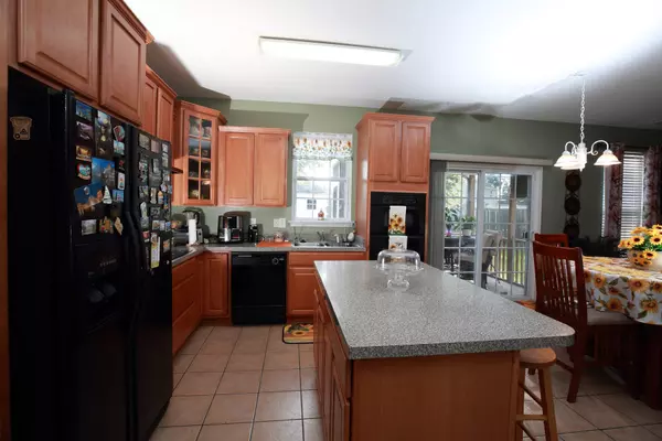 Summerville, SC 29485,3375 Middlesboro Ave